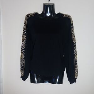 W5 Black Top with Cream Logo Stitching